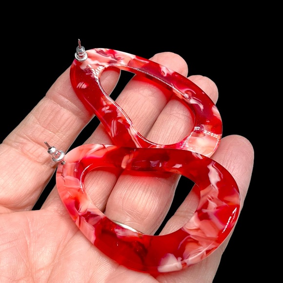 🔥6 Items for $20! Large Vintage Lucite Earrings - Picture 6 of 15